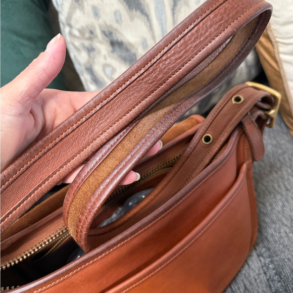 Vintage Patricia Coach crossbody bag - Picture 11 of 14